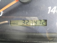 いすゞギガアルミウイング大型（10t）[写真29]