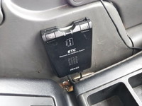 いすゞギガアルミウイング大型（10t）[写真32]