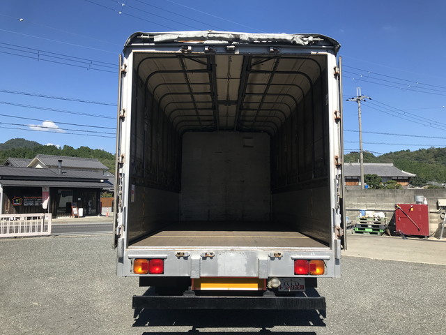 日野レンジャー幌ウイング中型（4t）[写真11]