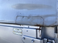 日野レンジャー幌ウイング中型（4t）[写真16]