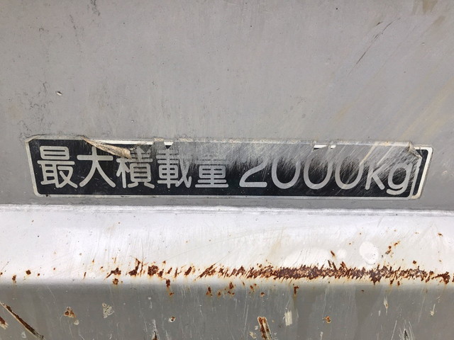 三菱ふそうキャンターダンプ小型（2t・3t）[写真10]