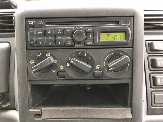 三菱ふそうキャンターダンプ小型（2t・3t）[写真30]