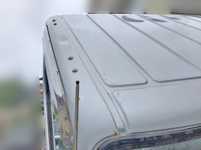 三菱ふそうキャンターダンプ小型（2t・3t）[写真35]