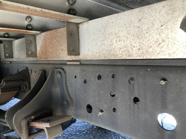 日野レンジャー冷凍車（冷蔵車）中型（4t）[写真20]