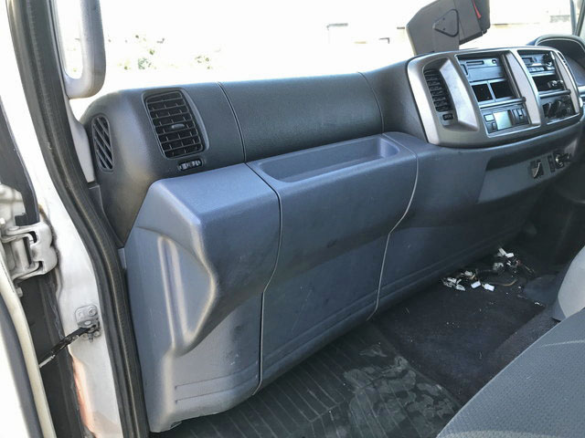 日野レンジャー冷凍車（冷蔵車）中型（4t）[写真28]