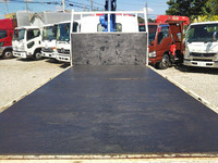 三菱ふそうキャンタークレーン3段小型（2t・3t）[写真13]