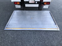 三菱ふそうファイターアルミバン中型（4t）[写真13]