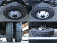 三菱ふそうファイターアルミバン中型（4t）[写真17]