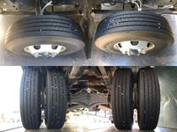 UDトラックスコンドル平ボディ中型（4t）[写真20]