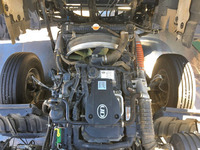 UDトラックスコンドル平ボディ中型（4t）[写真24]