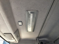 UDトラックスコンドル平ボディ中型（4t）[写真32]