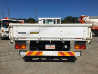 UDトラックスコンドル平ボディ中型（4t）[写真08]