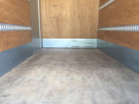 いすゞエルフアルミバン小型（2t・3t）[写真12]