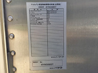 いすゞエルフアルミバン小型（2t・3t）[写真14]