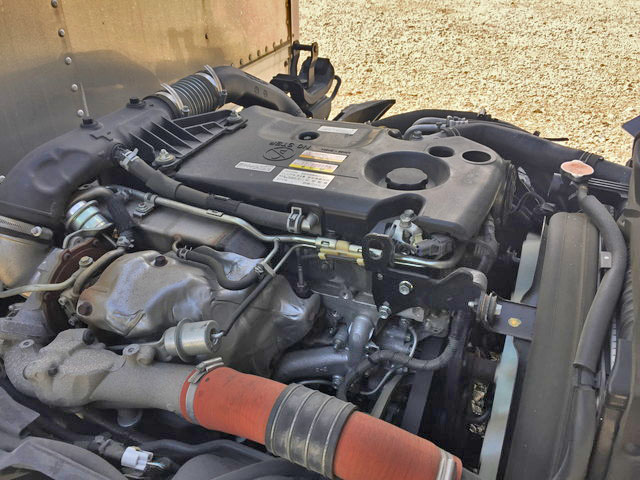 いすゞエルフアルミバン小型（2t・3t）[写真22]