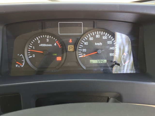 いすゞエルフアルミバン小型（2t・3t）[写真33]