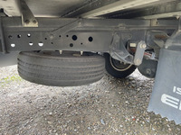 いすゞエルフアルミバン小型（2t・3t）[写真11]