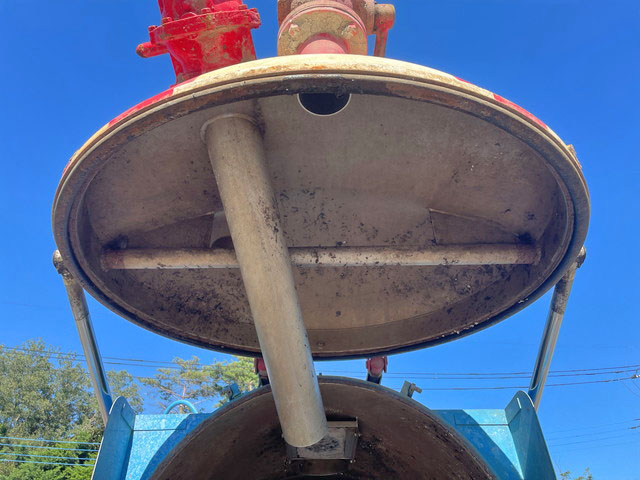 いすゞフォワード道路作業車中型（4t）[写真13]