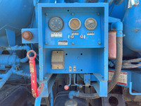 いすゞフォワード道路作業車中型（4t）[写真19]