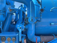 いすゞフォワード道路作業車中型（4t）[写真22]