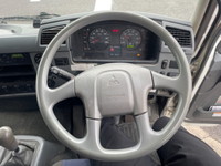 三菱ふそうファイターアルミブロック中型（4t）[写真26]