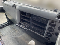 三菱ふそうファイターアルミブロック中型（4t）[写真29]