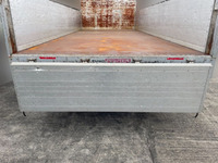 三菱ふそうファイターアルミブロック中型（4t）[写真04]