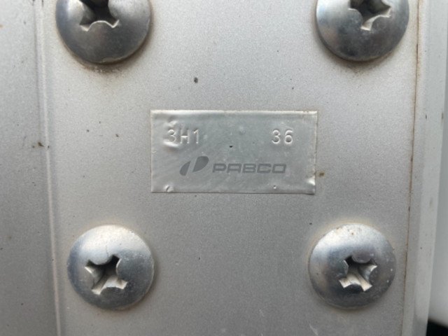 三菱ふそうファイターアルミブロック中型（4t）[写真08]