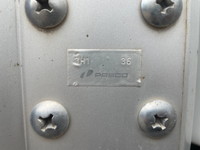 三菱ふそうファイターアルミブロック中型（4t）[写真08]