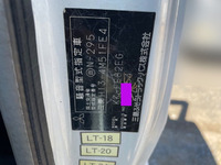 三菱ふそうキャンター平ボディ小型（2t・3t）[写真20]