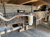 三菱ふそうキャンター平ボディ小型（2t・3t）[写真07]