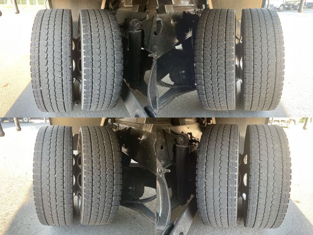 日野プロフィアクレーン4段大型（10t）[写真21]