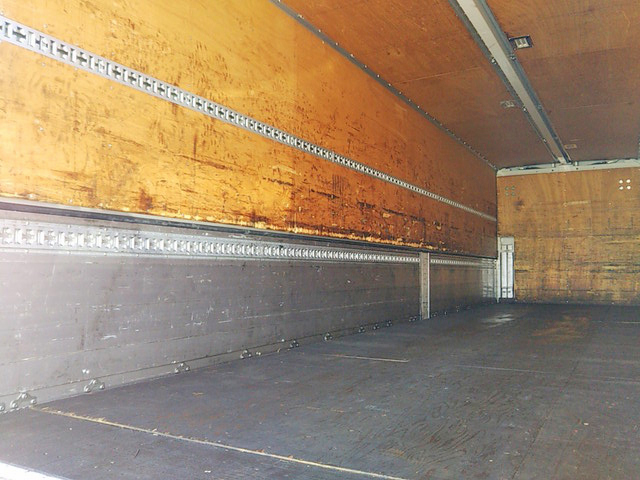 日野プロフィアアルミウイング大型（10t）[写真12]