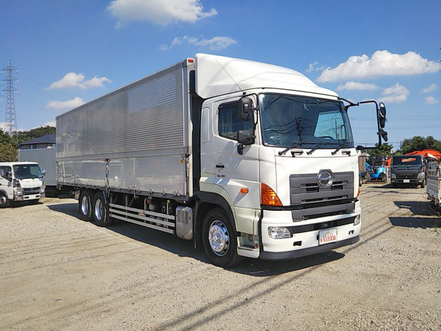 日野プロフィアアルミウイング大型（10t）[写真03]