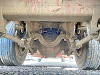 UDトラックスクオンクレーン5段大型（10t）[写真25]