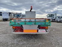 UDトラックスクオンクレーン5段大型（10t）[写真09]