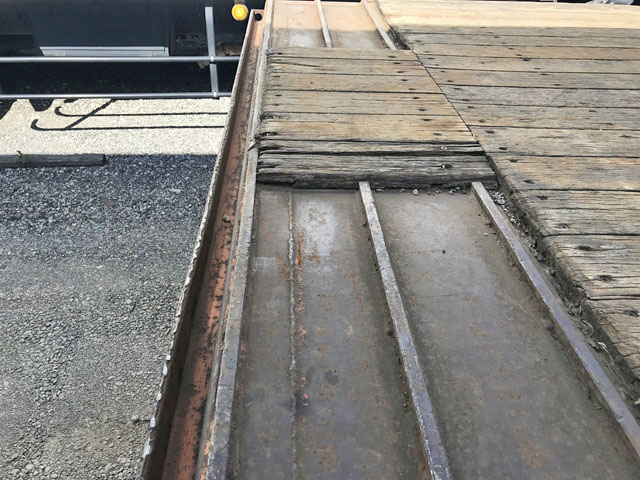 三菱ふそうファイターセルフクレーン3段増トン（6t・8t）[写真11]