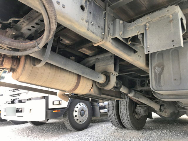 三菱ふそうファイターセルフクレーン3段増トン（6t・8t）[写真22]