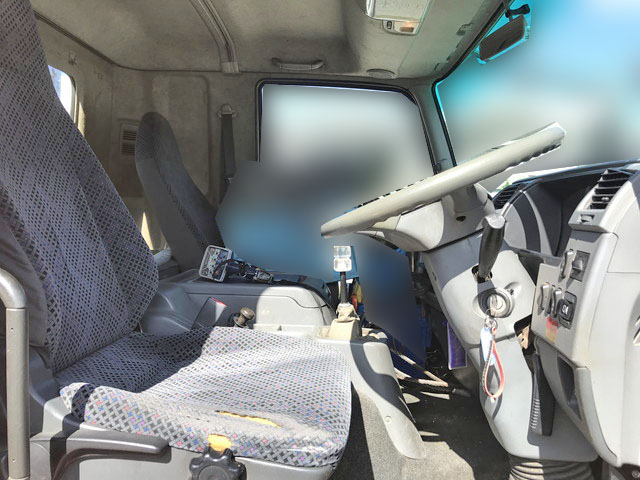 三菱ふそうファイターセルフクレーン3段増トン（6t・8t）[写真29]