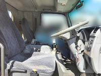 三菱ふそうファイターセルフクレーン3段増トン（6t・8t）[写真29]