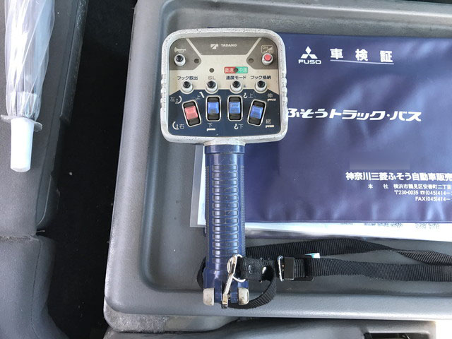 三菱ふそうファイターセルフクレーン3段増トン（6t・8t）[写真37]