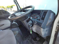 マツダタイタン幌車小型（2t・3t）[写真27]