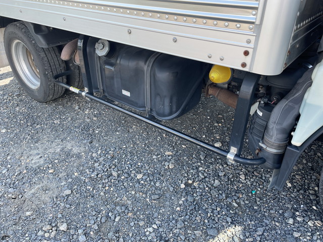 いすゞエルフアルミバン小型（2t・3t）[写真14]