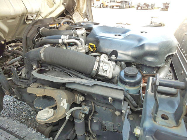 いすゞエルフアルミバン小型（2t・3t）[写真25]