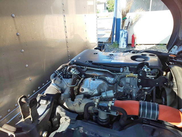 いすゞエルフアルミバン小型（2t・3t）[写真26]