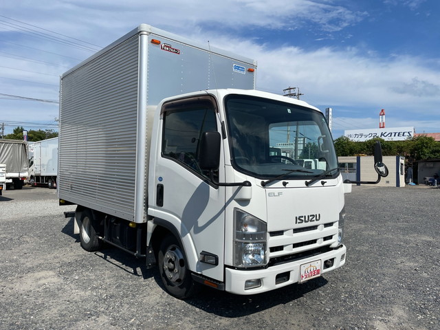 いすゞエルフアルミバン小型（2t・3t）[写真03]