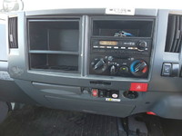 いすゞエルフアルミバン小型（2t・3t）[写真38]