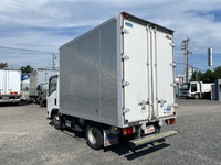 いすゞエルフアルミバン小型（2t・3t）[写真04]