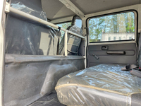 いすゞエルフダブルキャブ（Wキャブ）小型（2t・3t）[写真25]