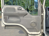 いすゞエルフダブルキャブ（Wキャブ）小型（2t・3t）[写真30]